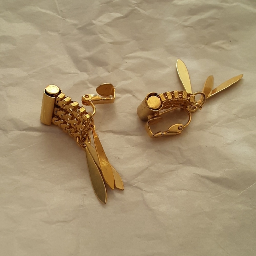Vintage goldtone earrings - Picture 3 of 4